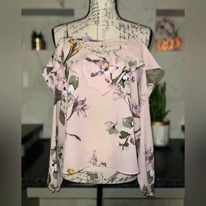 Charlotte Russe - pink floral, women’s blouse, off-the-shoulder